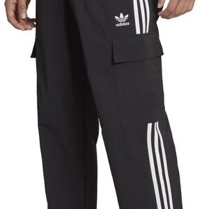 (NWT) ADIDAS Originals Men's Adicolor Classics 3-Stripes Cargo Pants (XL)